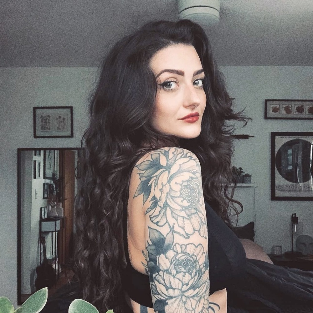 Meet your Posher, Cassiopeia